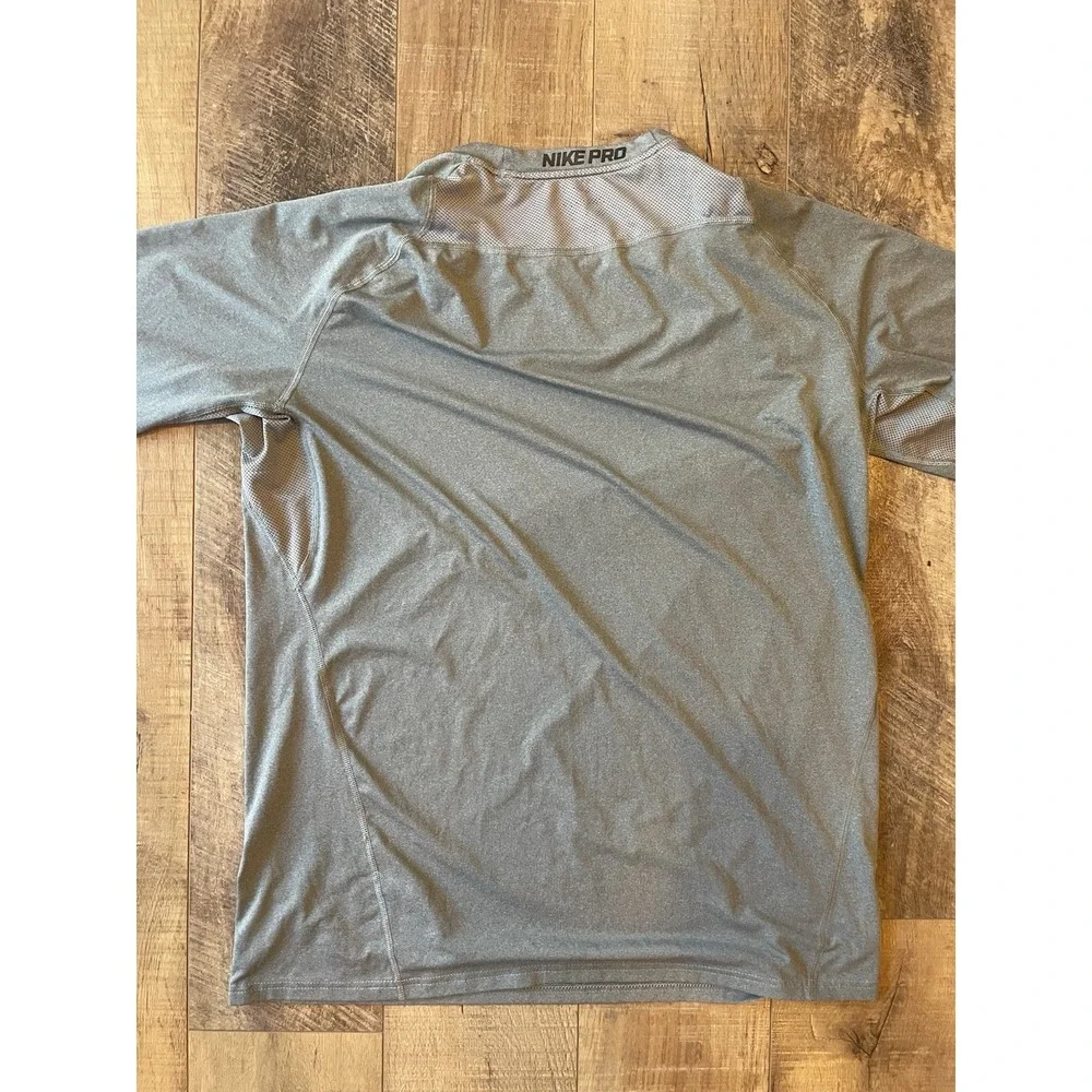 Nike Pro Combat Shirt Men XL Gray Fitted Compression Long Sleeve Dri-Fit Gym